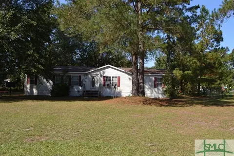 126 Eagle Dr, Springfield, GA 31329 photo 1