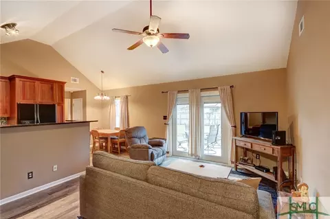 230 Longleaf Cir, Pooler, GA 31322 photo 2