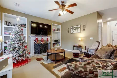 210 Grasslands Dr, Pooler, GA 31322 photo 8
