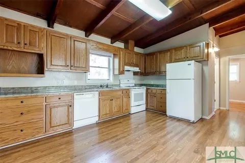 116 Webb Dr, Springfield, GA 31329 photo 3