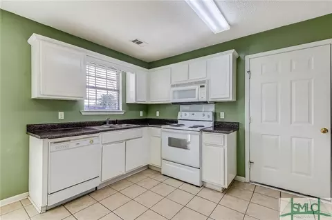 12 Mitchell Dr, Rincon, GA 31326 photo 8
