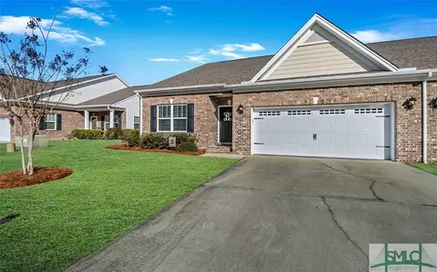 154 Regency Cir, Pooler, GA 31322 photo 2