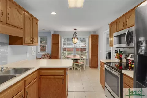 122 E Long St, Rincon, GA 31326 photo 11