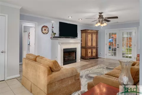 122 E Long St, Rincon, GA 31326 photo 5