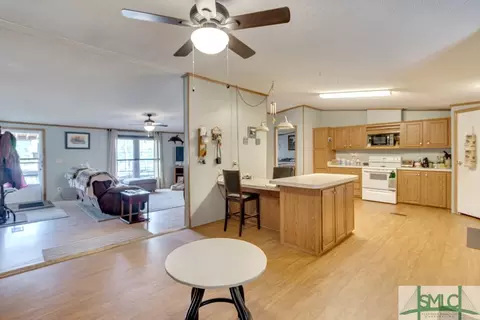 527 Stevens Rd, Midway, GA 31320 photo 6