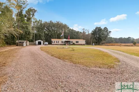 527 Stevens Rd, Midway, GA 31320 photo 3