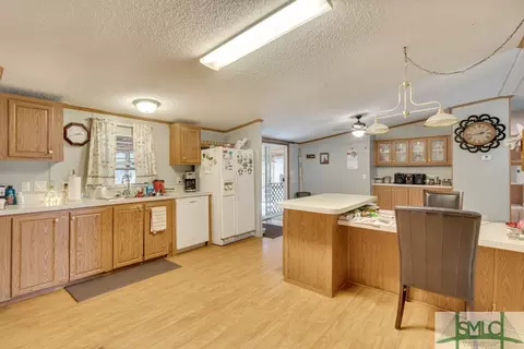 527 Stevens Rd, Midway, GA 31320 photo 9