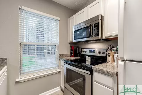 438 Shadowbrook Cir, Springfield, GA 31329 photo 12