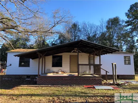 521 E Williams St, Rincon, GA 31326 photo 3