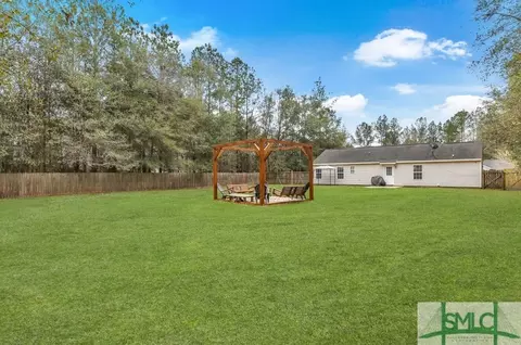 431 Shadowbrook Cir, Springfield, GA 31329 photo 5