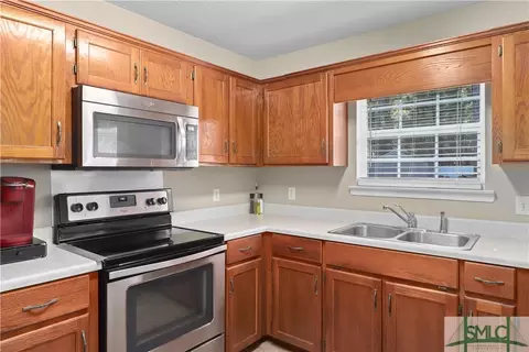 237 Silver Brook Cir, Pooler, GA 31322 photo 11
