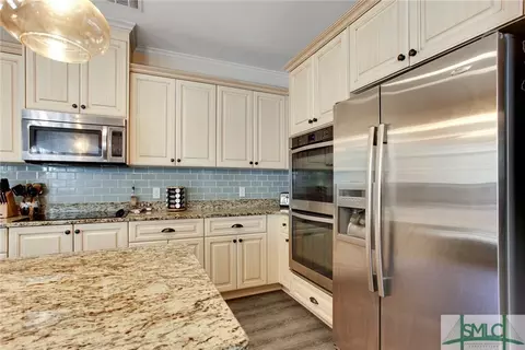 157 Clover Point Cir, Guyton, GA 31312 photo 11