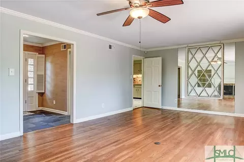 20 E 56th St, Savannah, GA 31405 photo 11