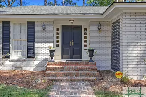 20 E 56th St, Savannah, GA 31405 photo 5