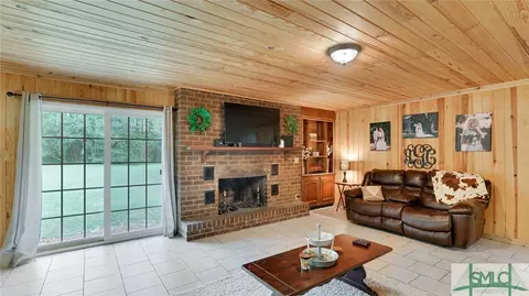 160 Early St, Springfield, GA 31329 photo 8