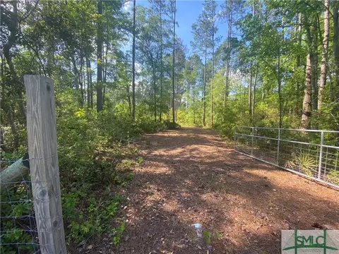 130 Maple Dr, Rincon, GA 31326 photo 1