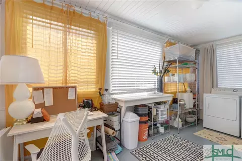 326 E 54th St, Savannah, GA 31405 photo 9