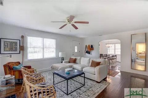 326 E 54th St, Savannah, GA 31405 photo 6