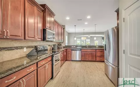 13 Symphony Ct, Pooler, GA 31322 photo 7