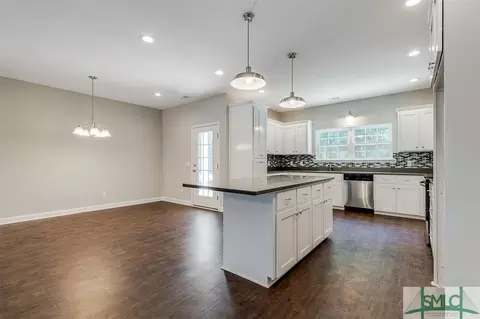 102 Wilson Cir, Springfield, GA 31329 photo 6