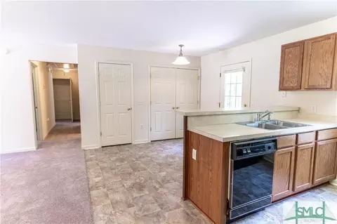 473 Shadowbrook Cir, Springfield, GA 31329 photo 7
