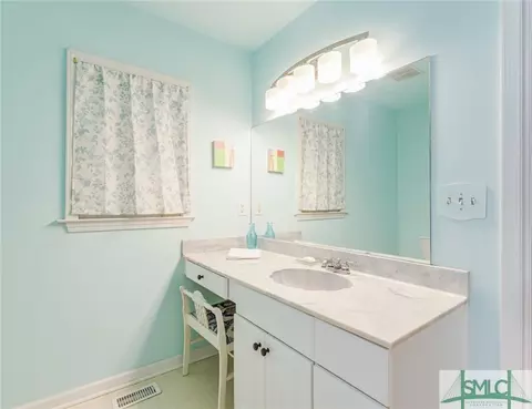 305 N Oak St, Springfield, GA 31329 photo 17