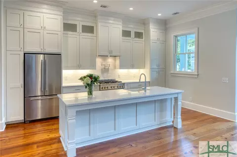 116 E 36 St, Savannah, GA 31401 photo 9