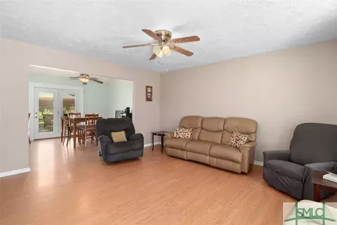 110 Fox St, Springfield, GA 31329 photo 2