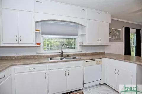 343 S Victory Dr, Lyons, GA 30436 photo 42
