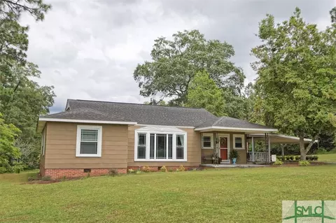 343 S Victory Dr, Lyons, GA 30436 photo 3