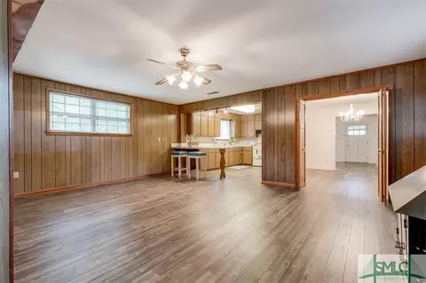 520 E Fourth St, Rincon, GA 31326 photo 6