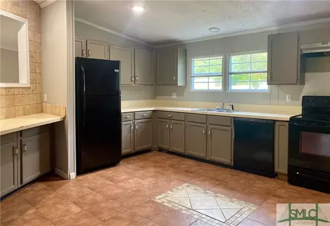 189 Midland Dr, Guyton, GA 31312 photo 5