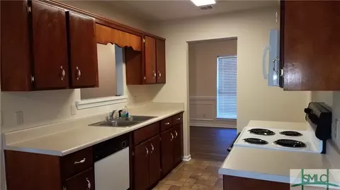 7 Pinehurst Ln, Pooler, GA 31322 photo 6