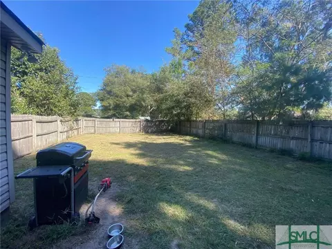 209 4th St, Springfield, GA 31329 photo 21