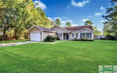435 Shadowbrook Cir, Springfield, GA 31329 photo 2