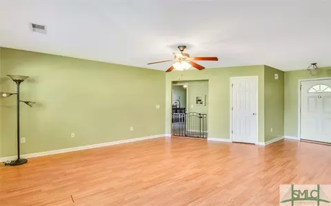 435 Shadowbrook Cir, Springfield, GA 31329 photo 4