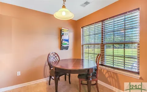 435 Shadowbrook Cir, Springfield, GA 31329 photo 6