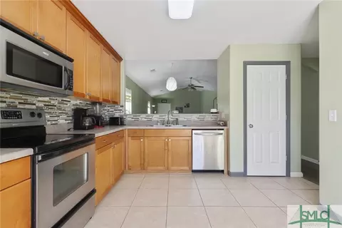 159 Lakepointe Dr, Savannah, GA 31407 photo 11