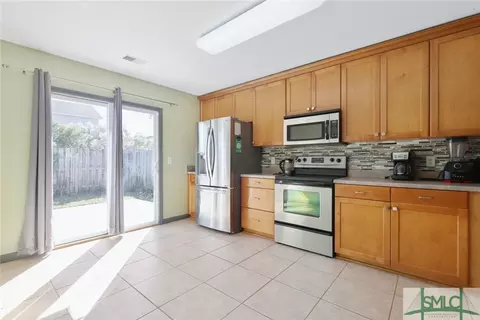 159 Lakepointe Dr, Savannah, GA 31407 photo 10