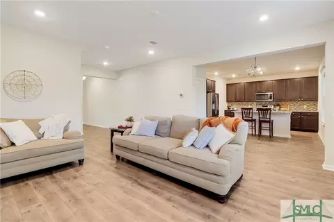 226 Benelli Dr, Pooler, GA 31322 photo 6