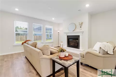 226 Benelli Dr, Pooler, GA 31322 photo 4