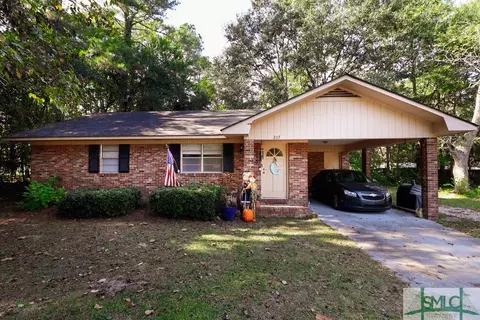 207 Warnock St, Brooklet, GA 30415 photo 4