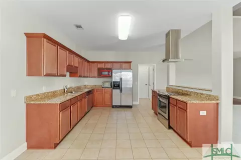 818 Hyacinth Cir, Guyton, GA 31312 photo 10