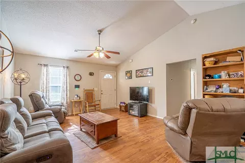 413 Shadowbrook Cir, Springfield, GA 31329 photo 6