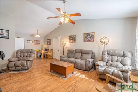 413 Shadowbrook Cir, Springfield, GA 31329 photo 7