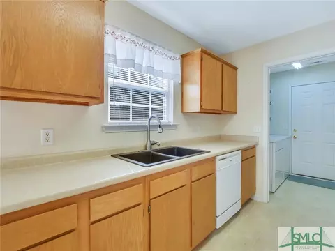 189 Walker Dr, Guyton, GA 31312 photo 6