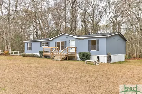 271 Hickory Cir, Springfield, GA 31329 photo 3