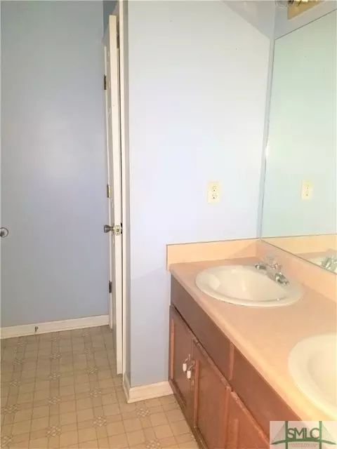 55 E Deer Ct, Midway, GA 31320 photo 6
