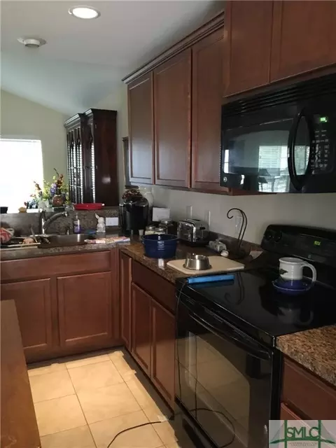 324 Hitching Post Ln, Pooler, GA 31322 photo 9