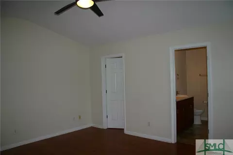 120 Lakepointe Dr, Savannah, GA 31407 photo 12